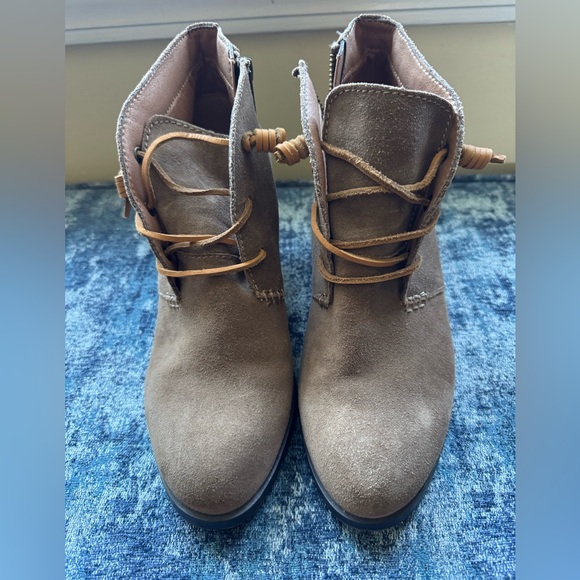 Sperry Beige Top-Sider Boat Shoes - Picture 1 of 7